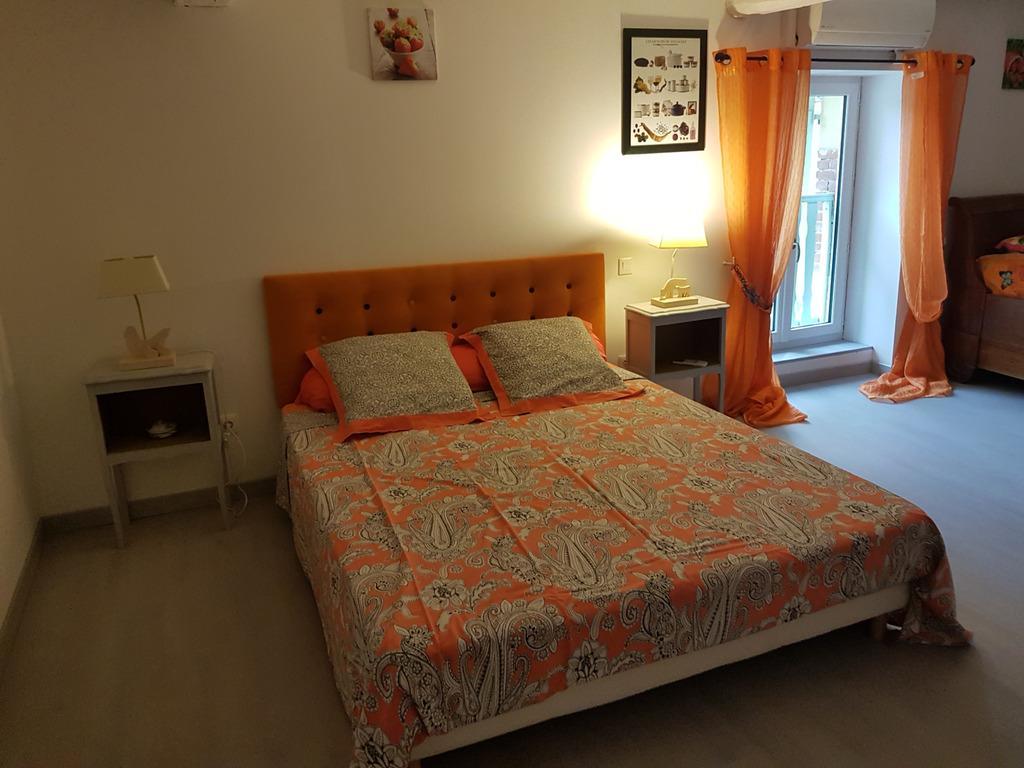 Chambres D'Hotes Au Pere Louis Labastide-du-Vert Екстер'єр фото